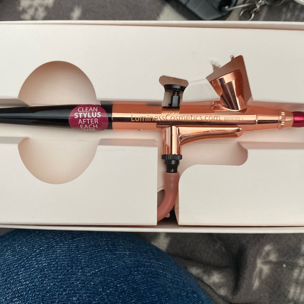 Pistola para maquillaje nueva